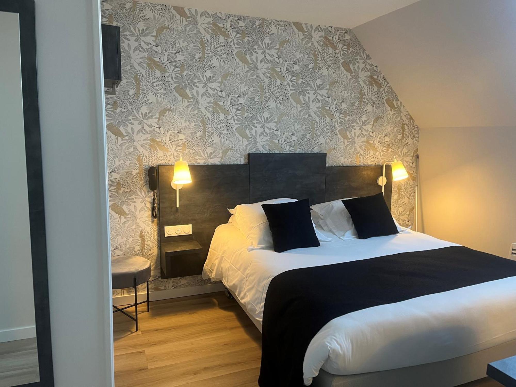 Logis - Hotel De La Baie De Somme Le Crotoy Εξωτερικό φωτογραφία